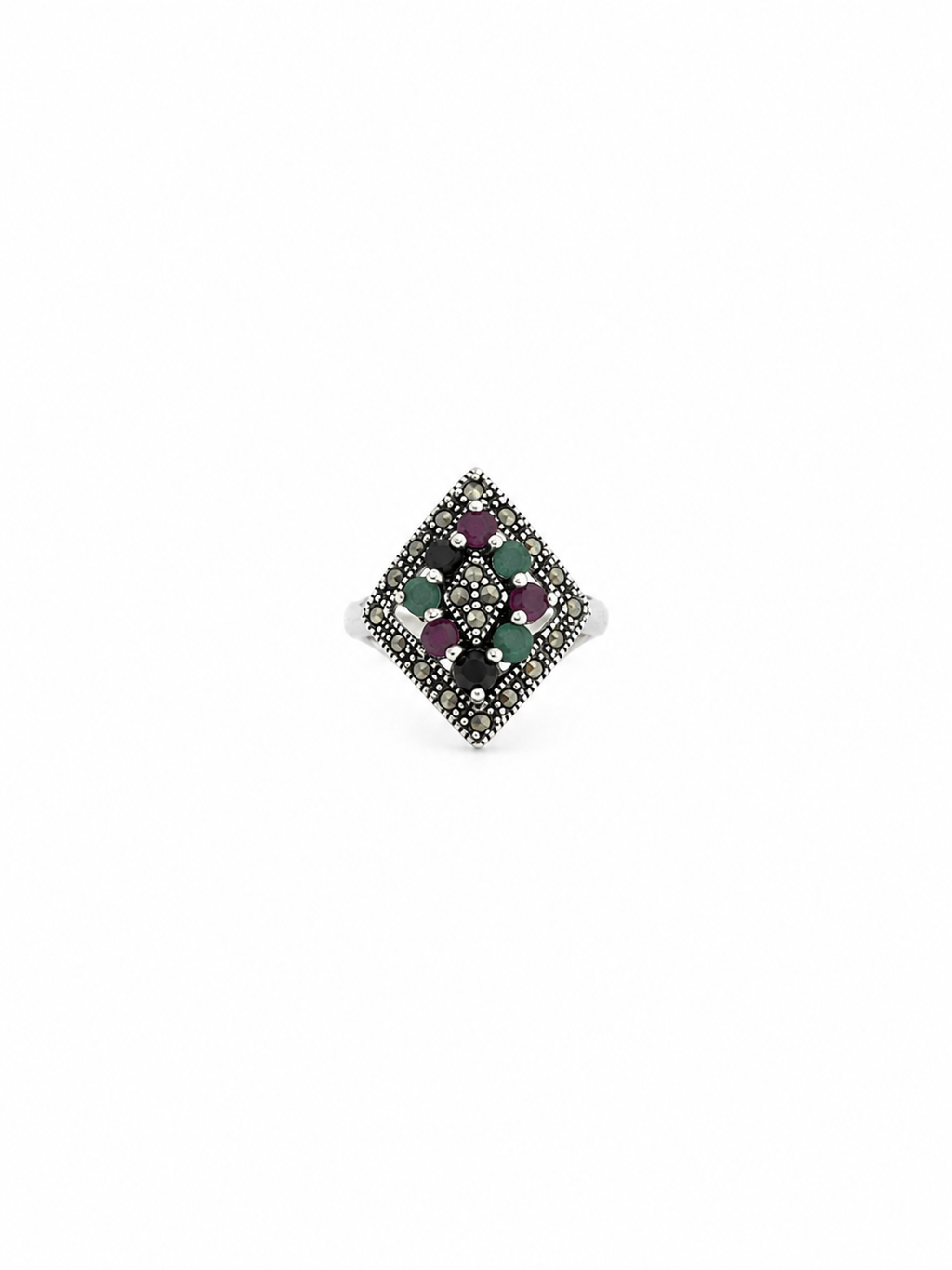 Anillo de Rubí, Esmeralda y Zafiro