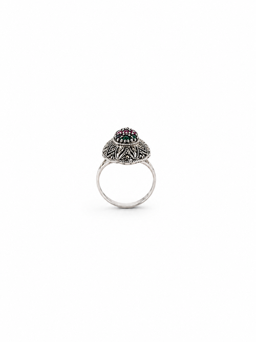 Anillo de Rubí, Esmeralda y Zafiro