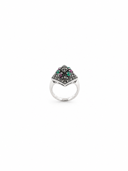 Anillo de Rubí, Esmeralda y Zafiro