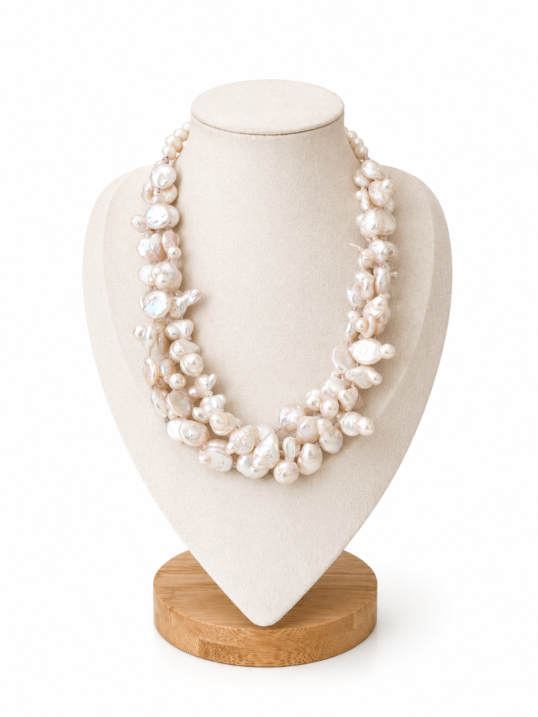 Collar de Perlas de río de tres vueltas