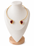 Choker de Latón con baño de oro y granadas