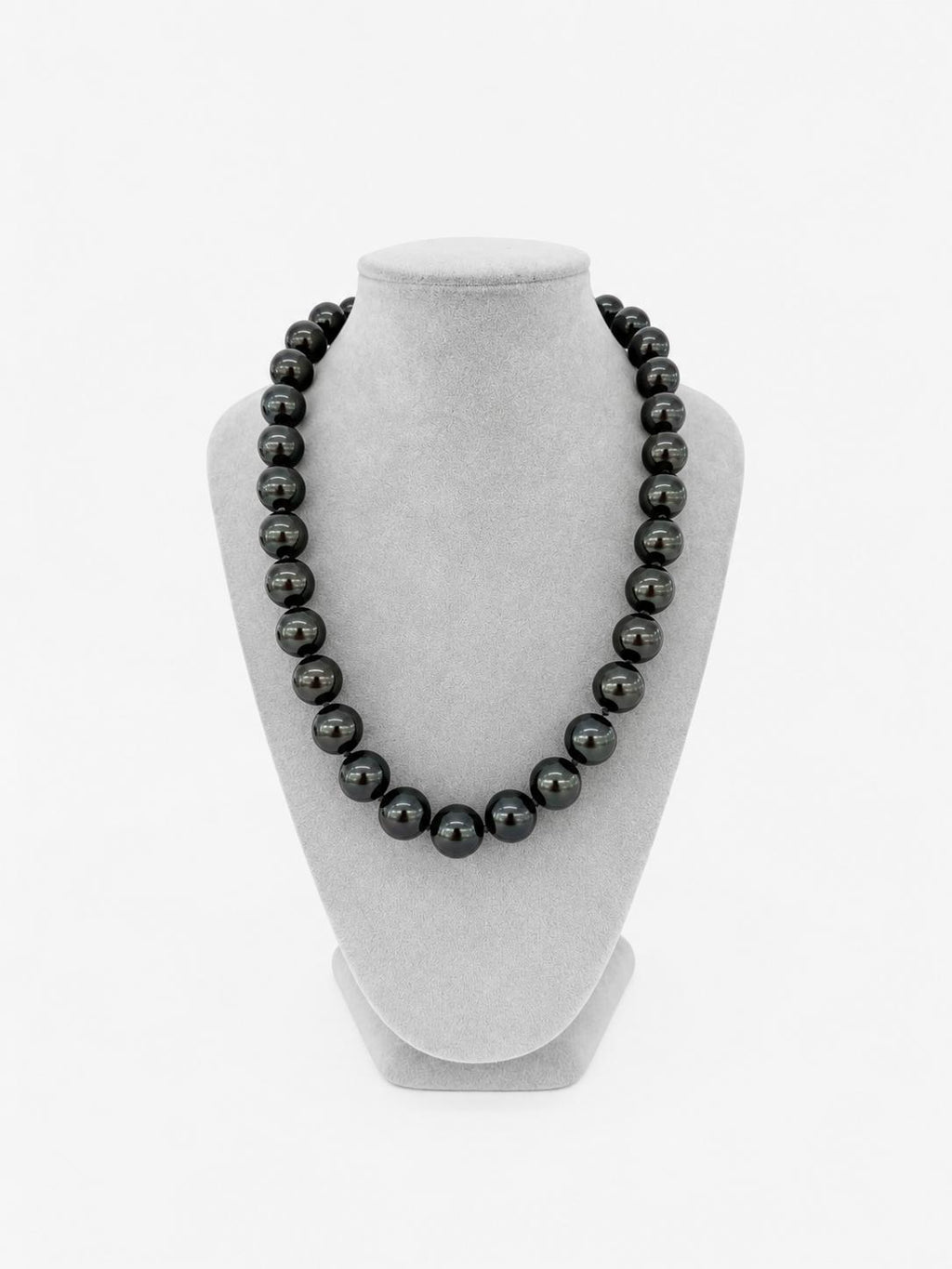 Collar de Perlas de Nácar