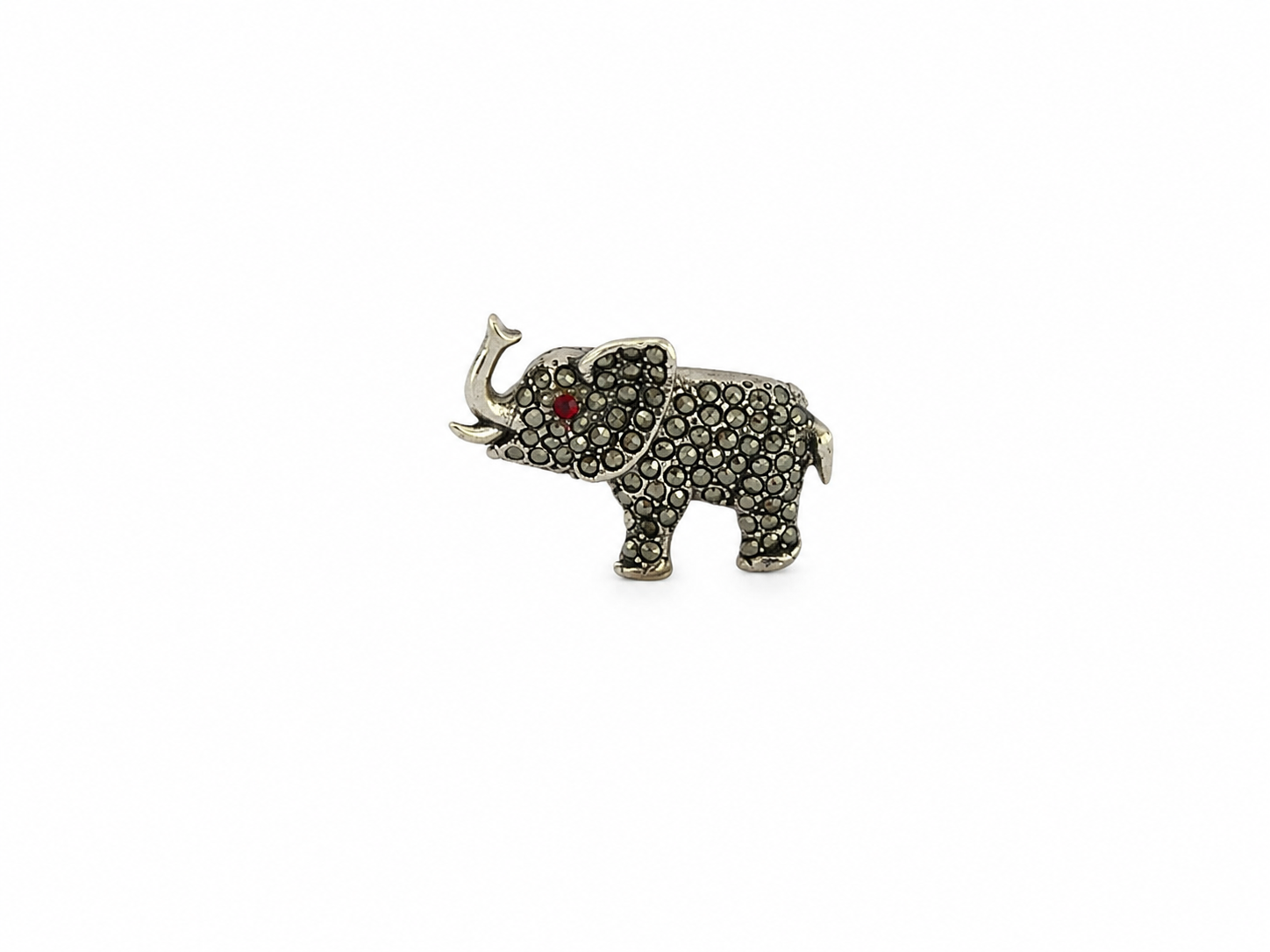 Broche de Plata, Marcasitas y Rubí